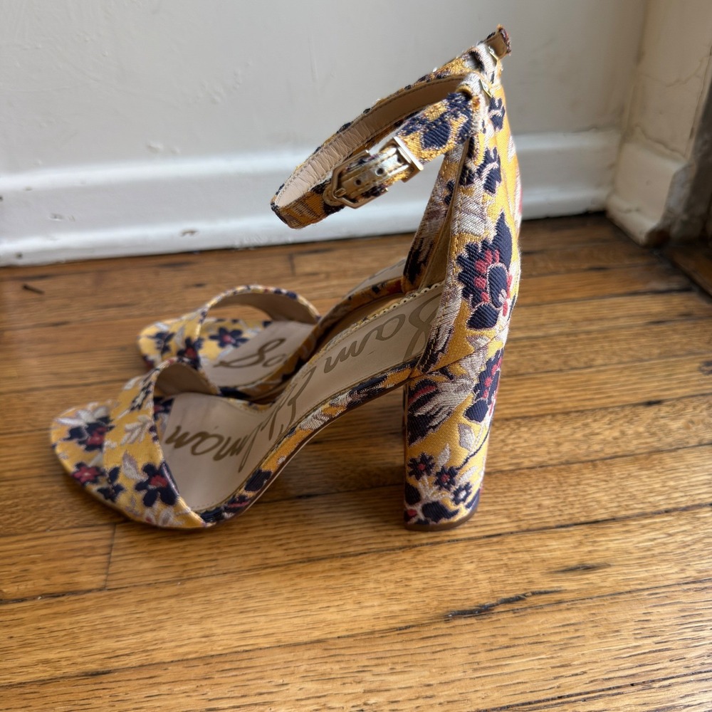 Sam Edelman Yaro Yellow Floral Brocade Ankle Strap Block Heel Sandals 9 - Picture 2 of 10